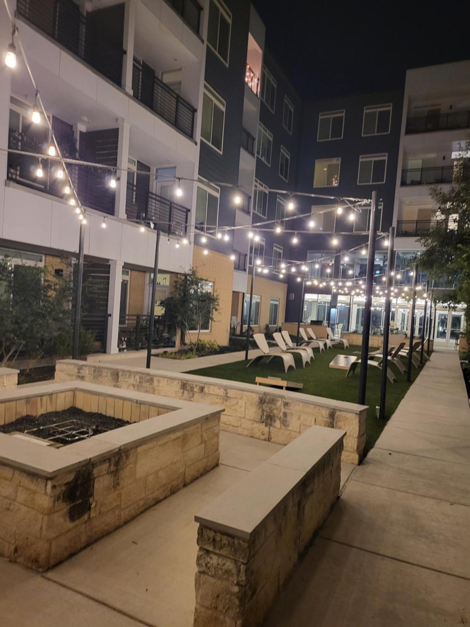 Beautiful Condo On Riverwalk W King Ste Free Parking Pet Friendly Centrally Located On The Riverwalk San Antonio Exterior foto