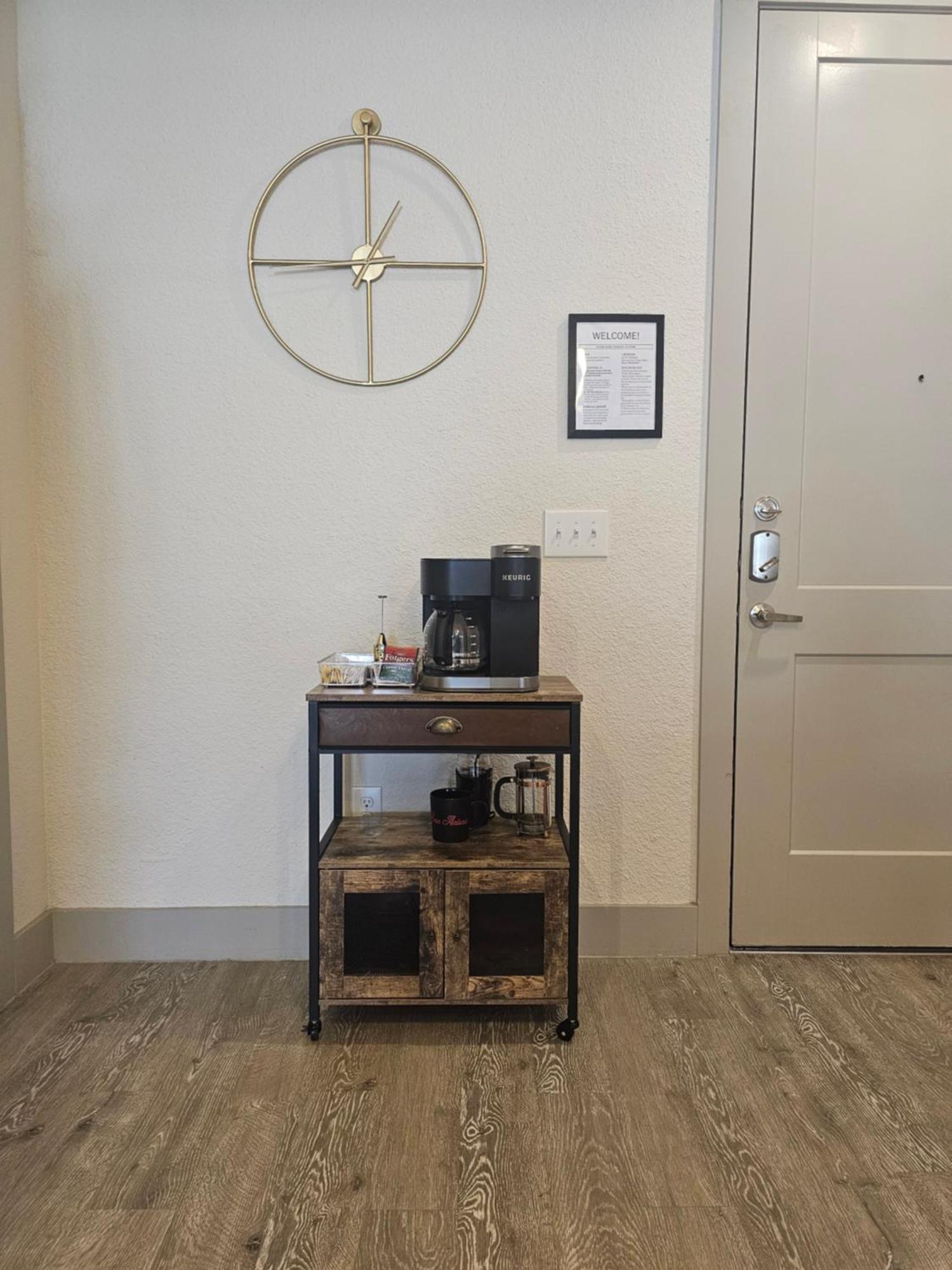Beautiful Condo On Riverwalk W King Ste Free Parking Pet Friendly Centrally Located On The Riverwalk San Antonio Exterior foto